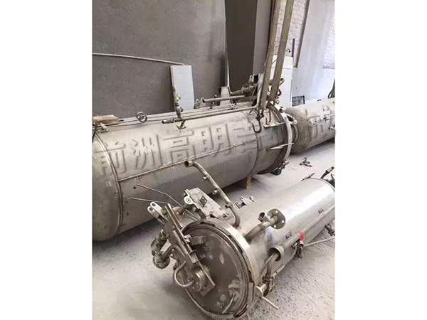 蜜桃在线看片係列